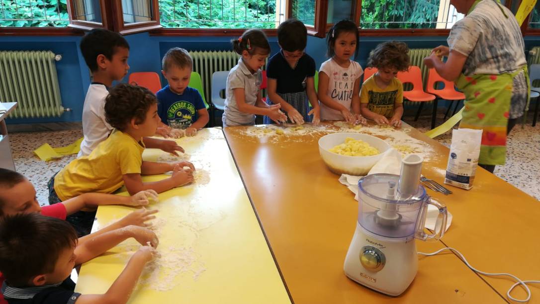 WhatsApp Image 2018-06-14 at 09.45.43